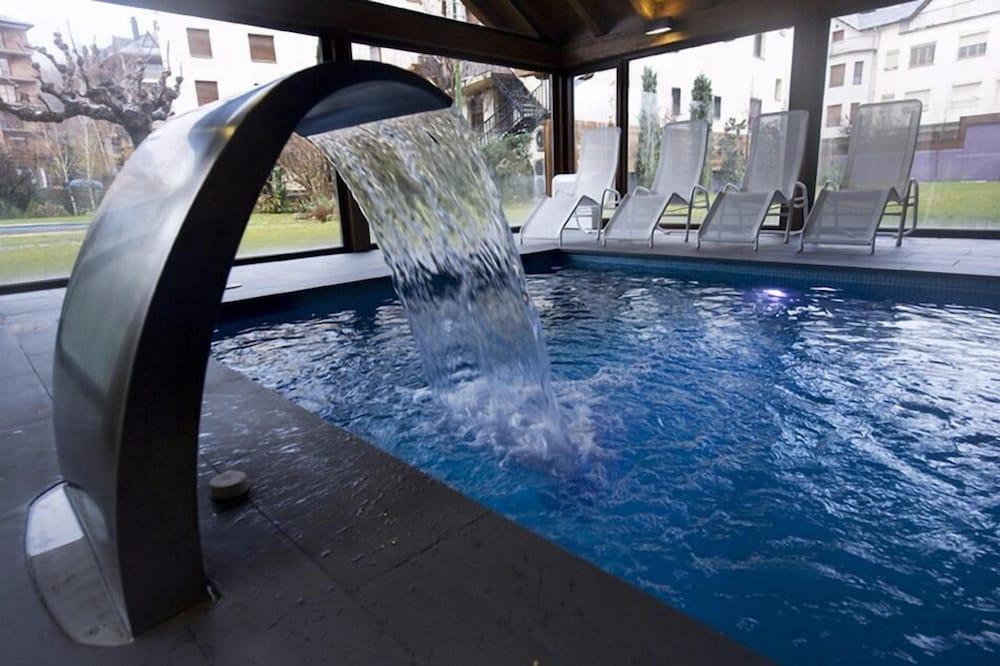 Hotel Restaurant Pessets & Spa Сорт Экстерьер фото