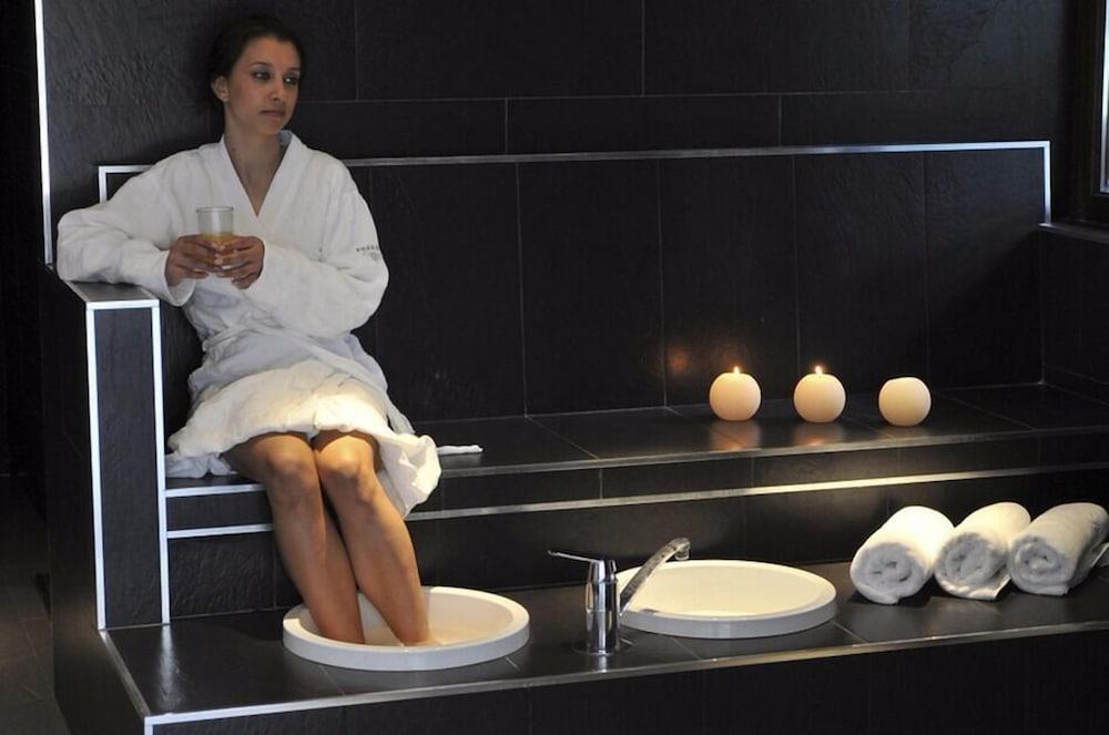 Hotel Restaurant Pessets & Spa Сорт Экстерьер фото