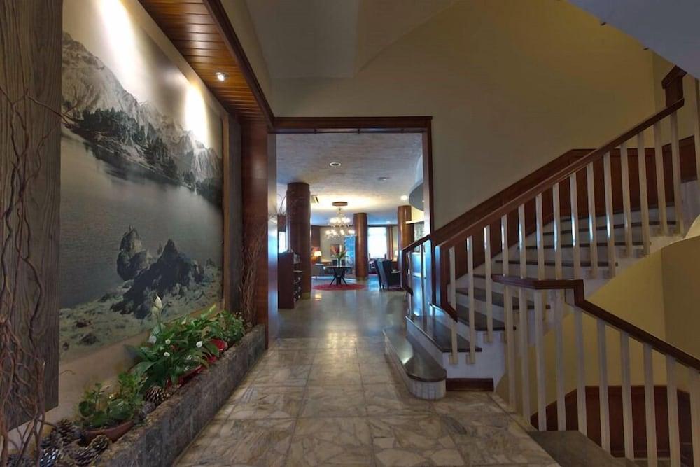 Hotel Restaurant Pessets & Spa Сорт Экстерьер фото