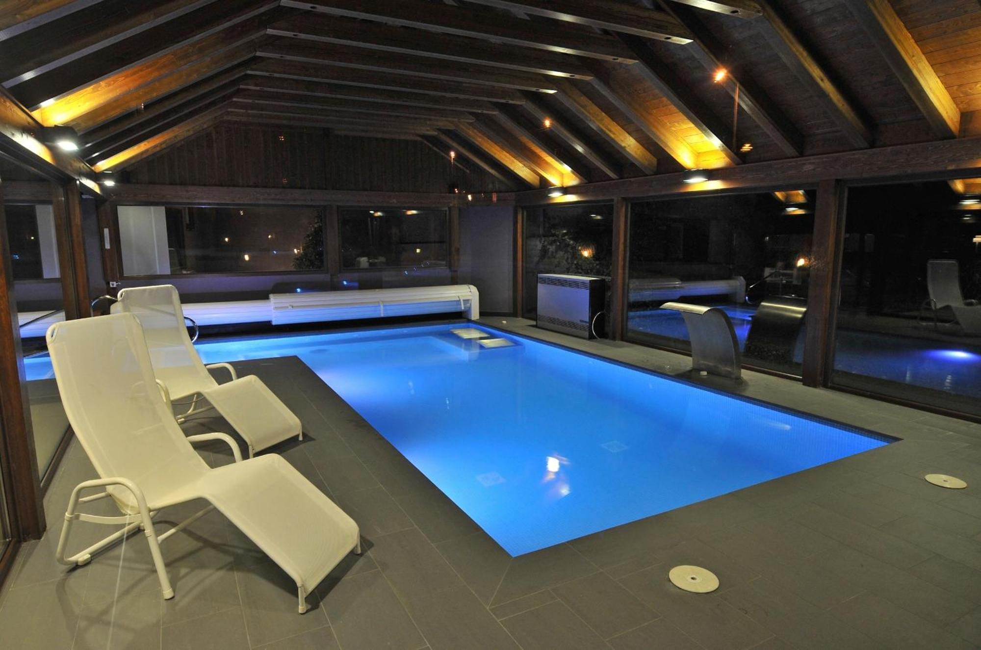 Hotel Restaurant Pessets & Spa Сорт Экстерьер фото